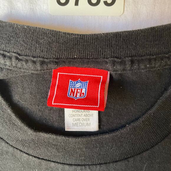 NFL Men T-shirt size M Short Sleeve Oakland Raiders American Football Black - Picture 6 of 8